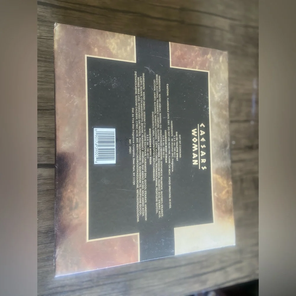 Caesars Woman Gift set - Picture 2 of 3